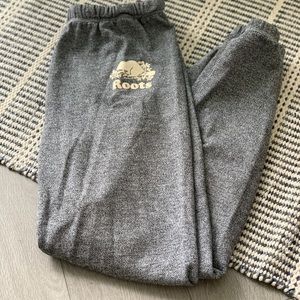 Roots salt and pepper grey sweats